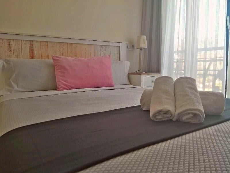 Hostal Balcón Al Mar