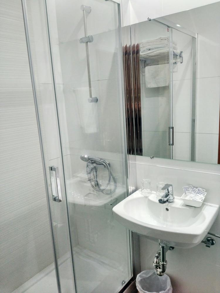 Hostal Bruña