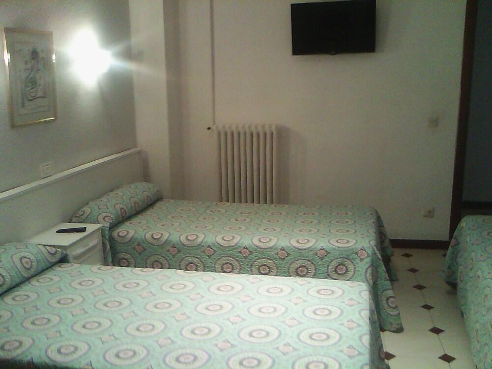 Hostal Central