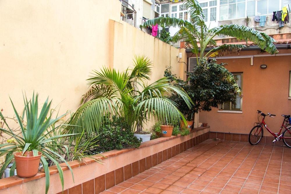 Hostal Baler