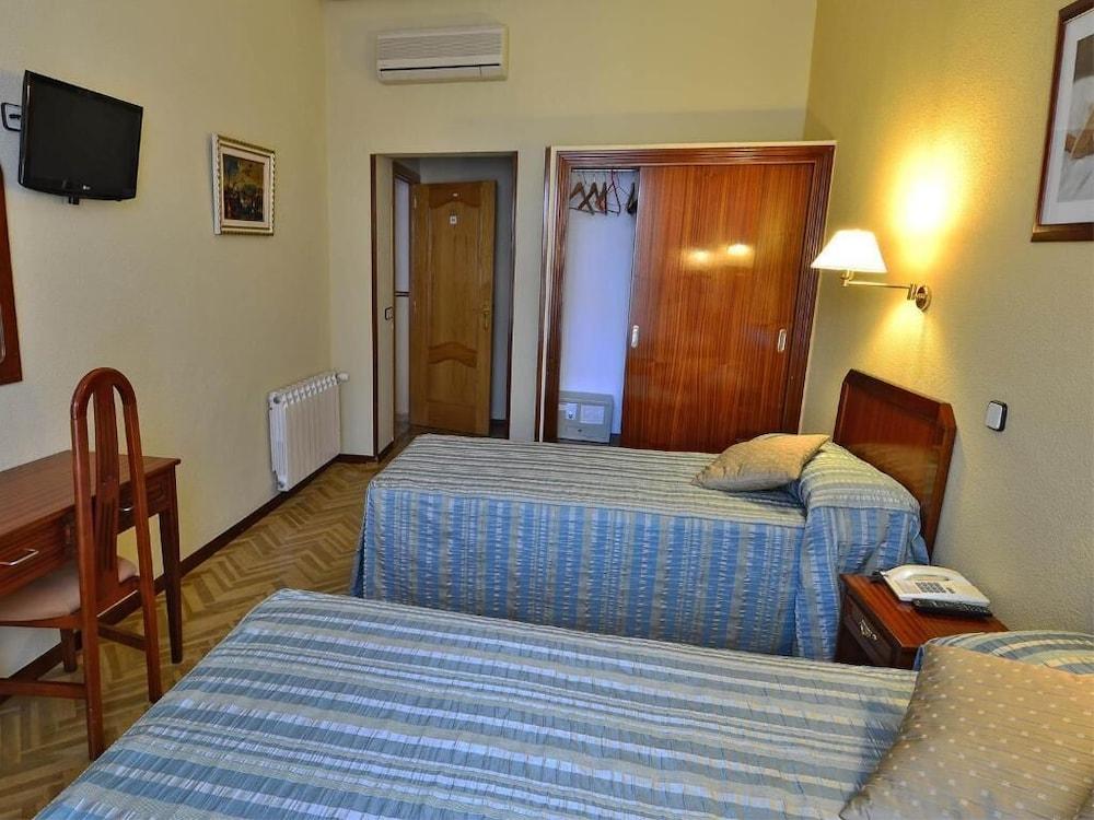 Hostal Sardinero