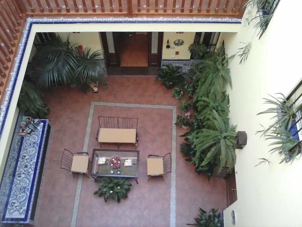 Pensión Doña Trinidad