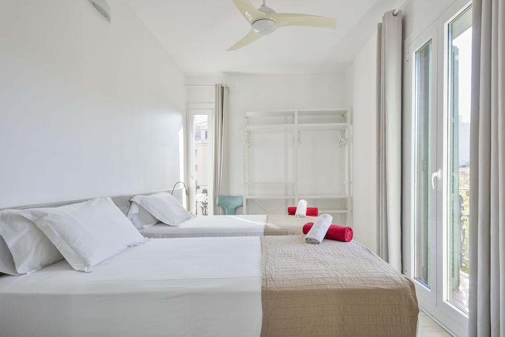 Stay Together Barcelona Apartments