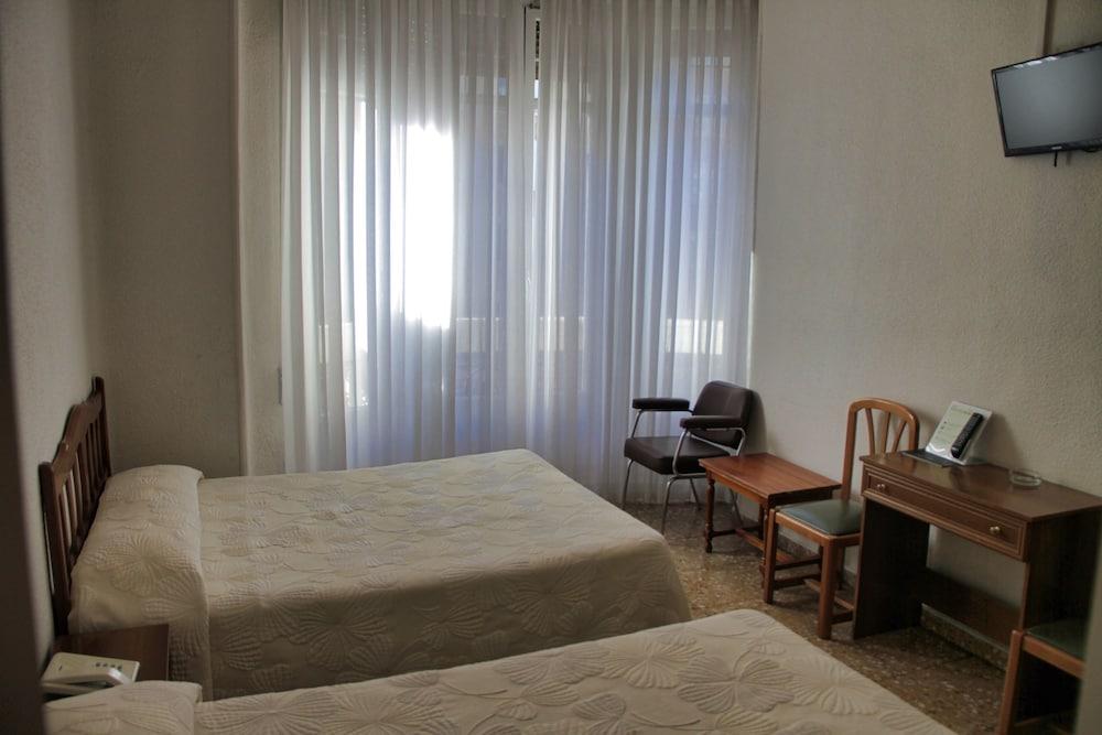 Hostal Excelsior