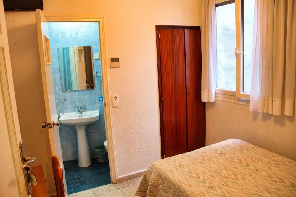 Hostal Excelsior