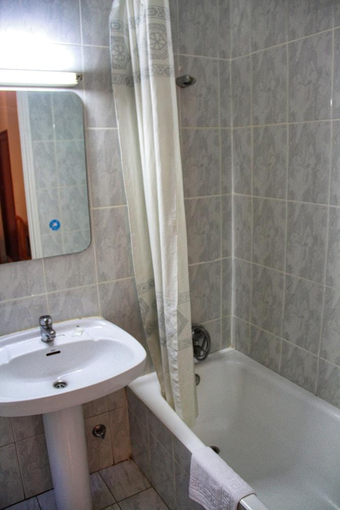 Hostal Excelsior