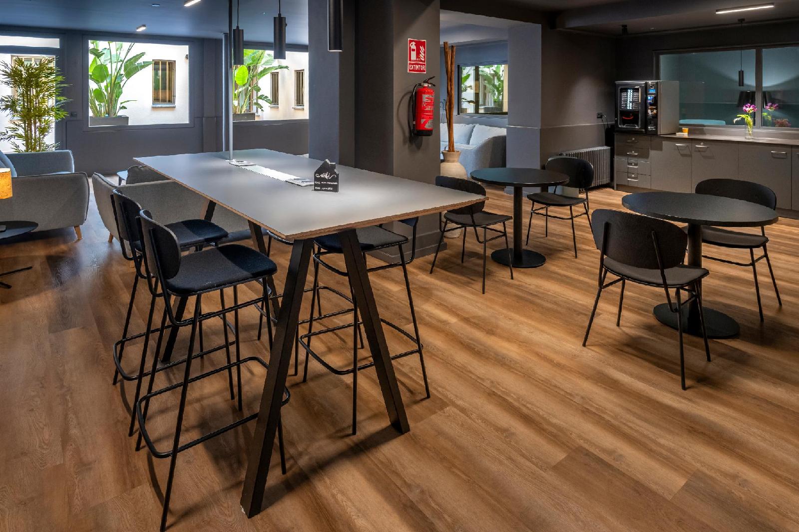 Hostal Operaramblas