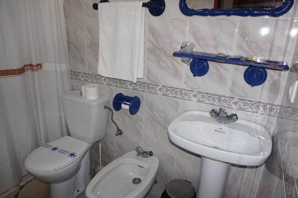 Hostal Alamare