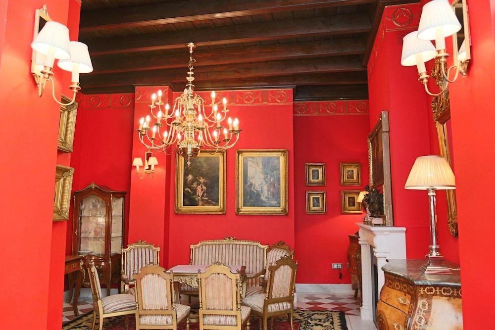 Hotel Ateneo Sevilla