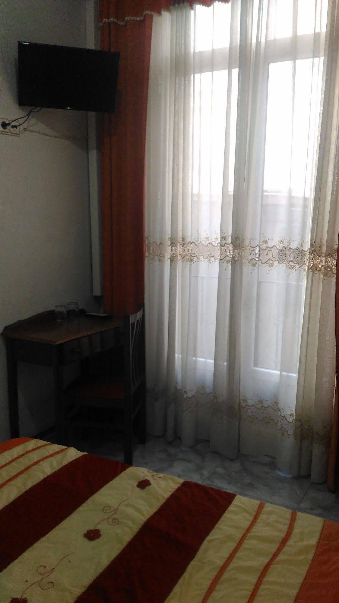 Hostal Palacios Fuencarral