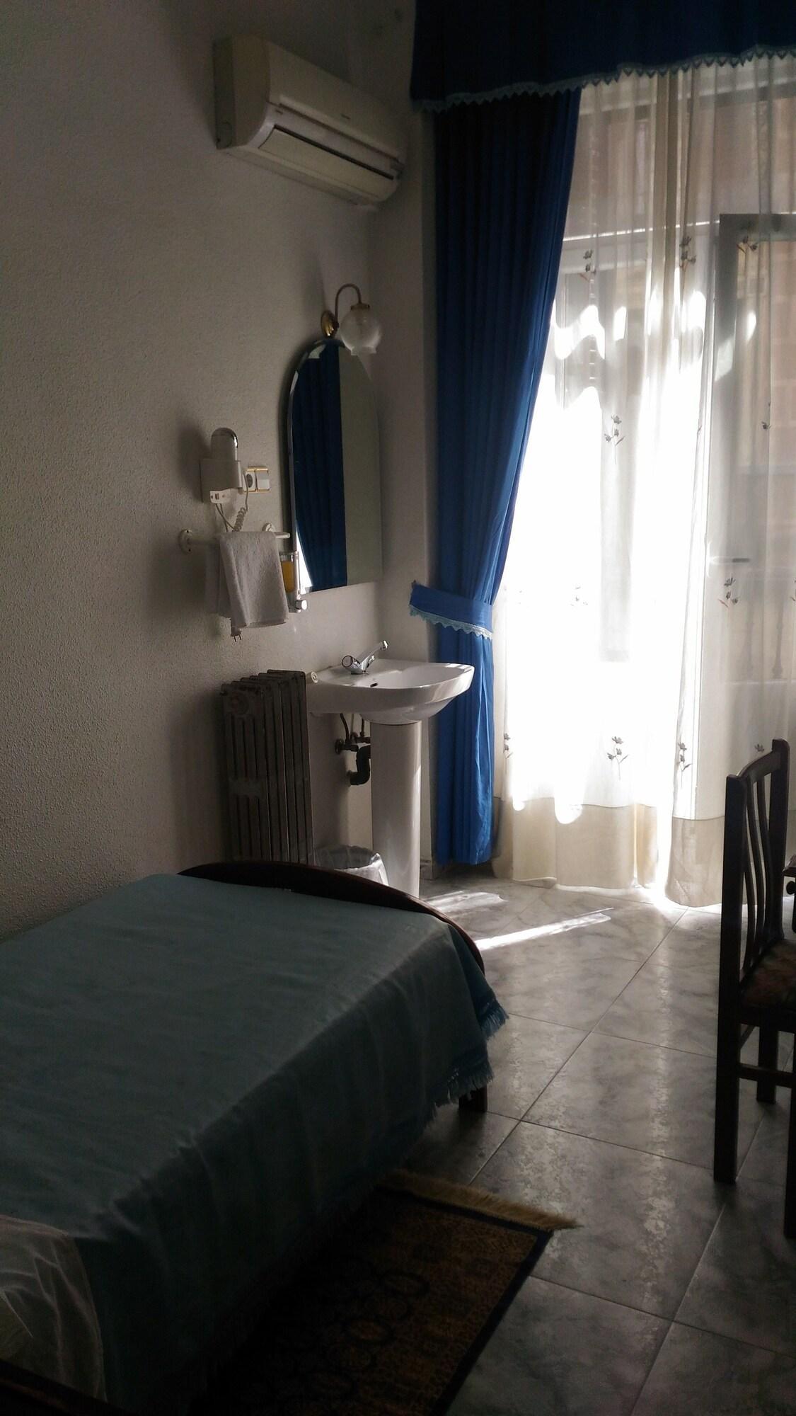 Hostal Palacios Fuencarral