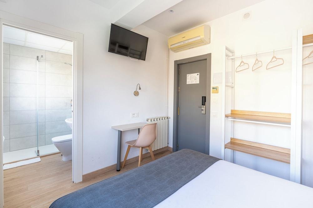Hostal Sans