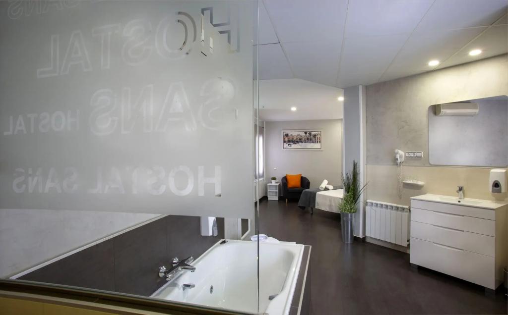 Hostal Sans