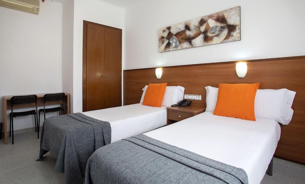 Hostal Sans