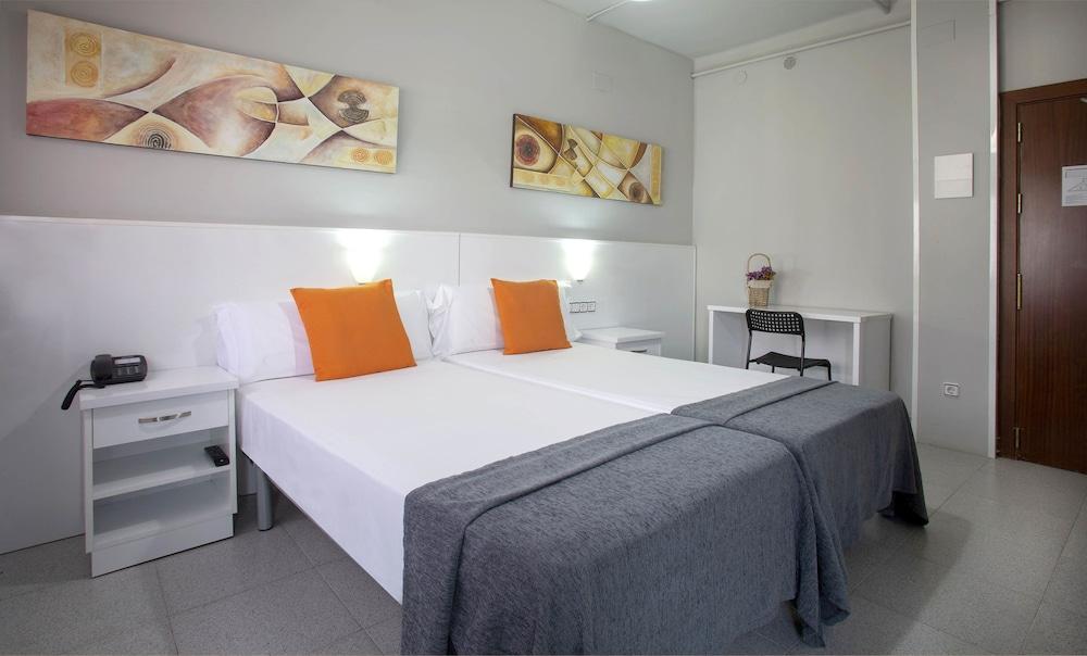 Hostal Sans