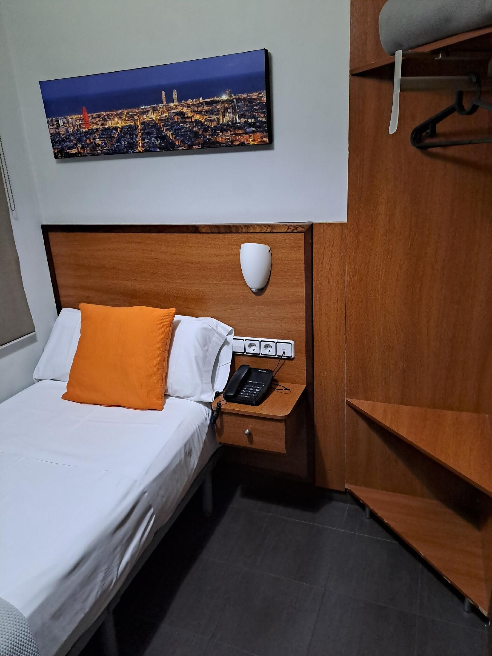Hostal Sans