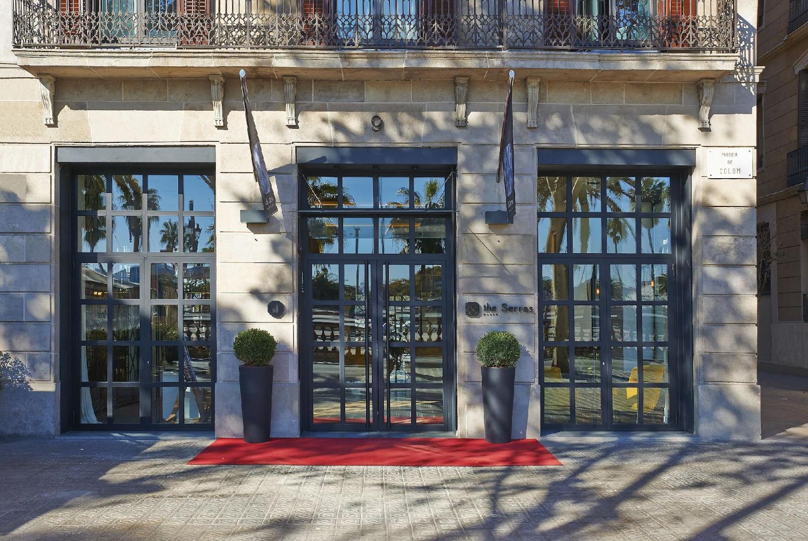 Hotel The Serras