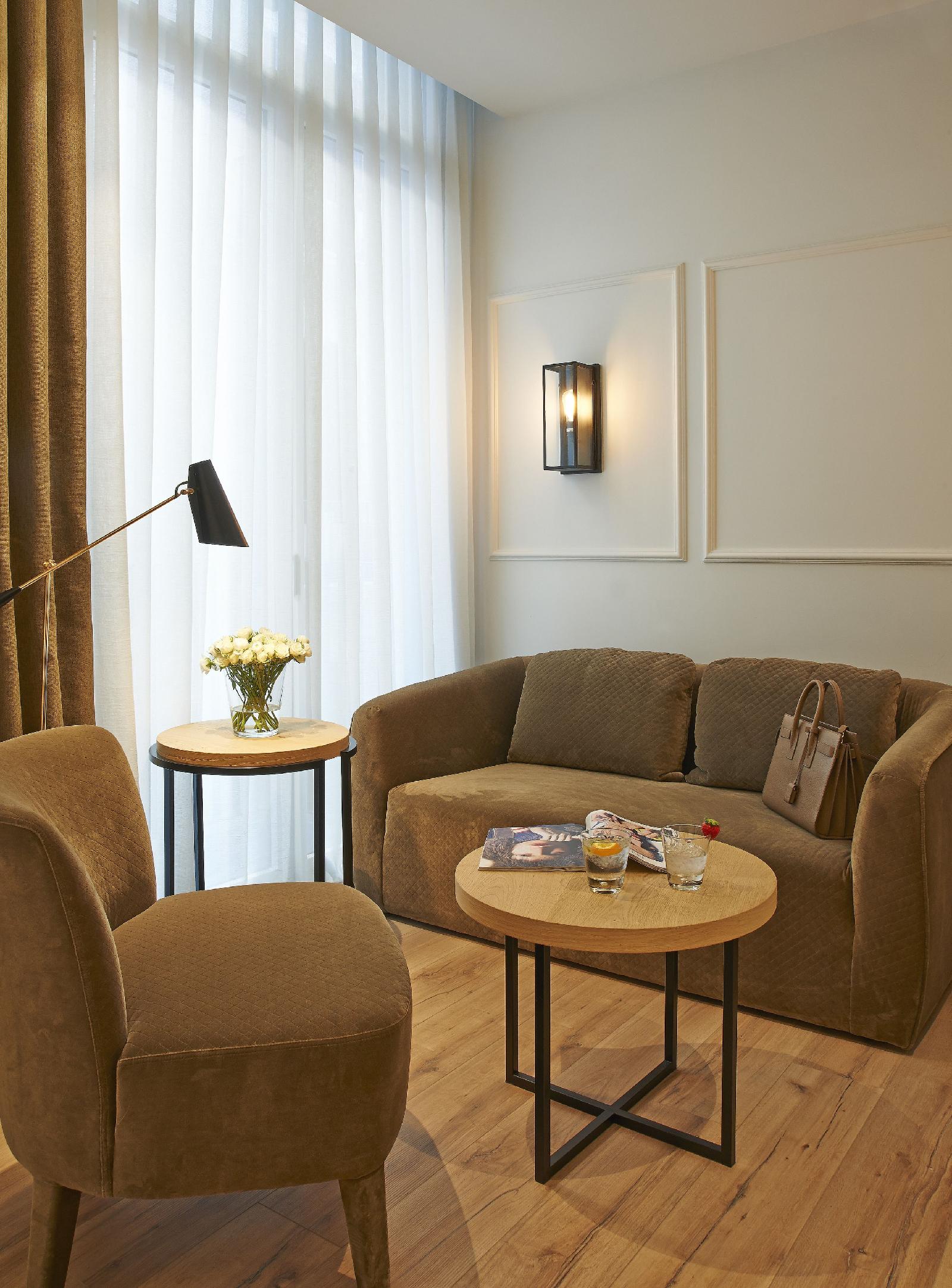 Hotel The Serras