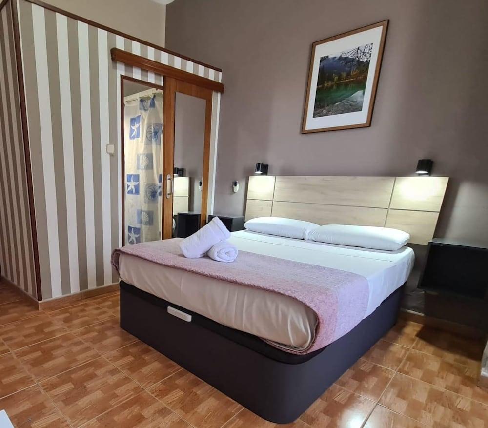 Hostal Miami
