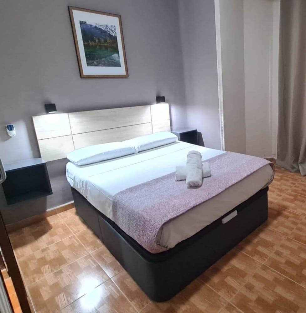 Hostal Miami