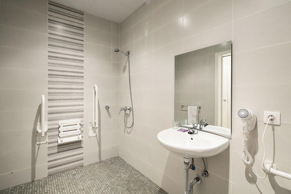 Hostal Balkonis