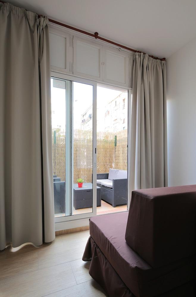 Hostal Balkonis