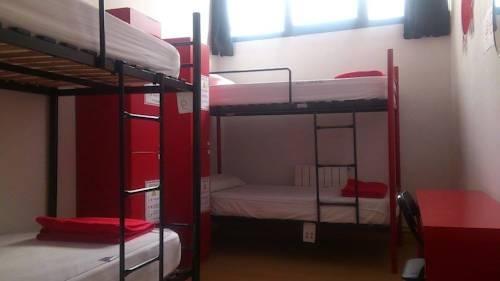 Bilbao Akelarre Hostel
