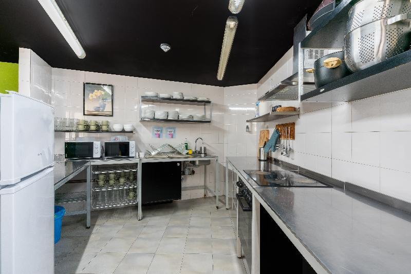 Ganbara Hostel