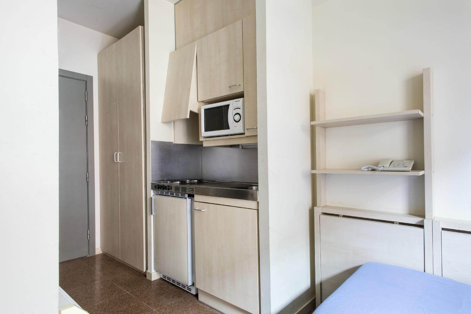 Residencia Universitaria Resa Blas De Otero