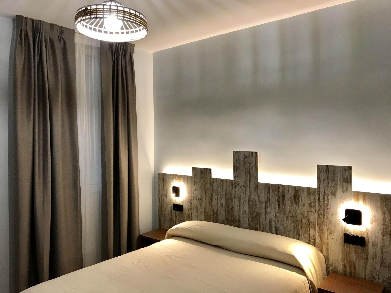 Hostal Anton Martin