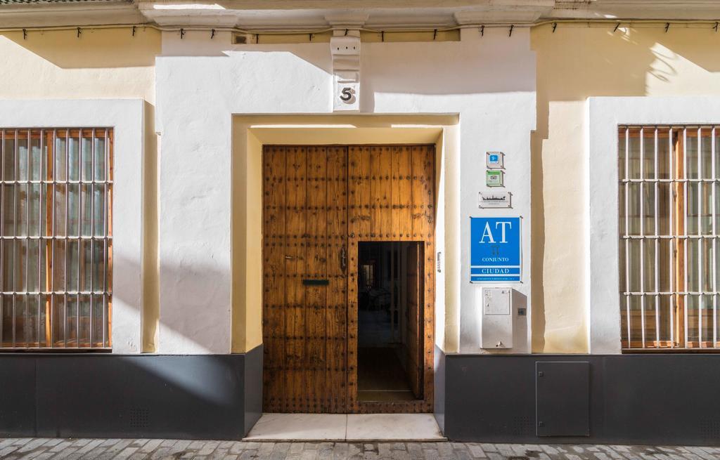 La Casa Del Conde De Gelves Apartments