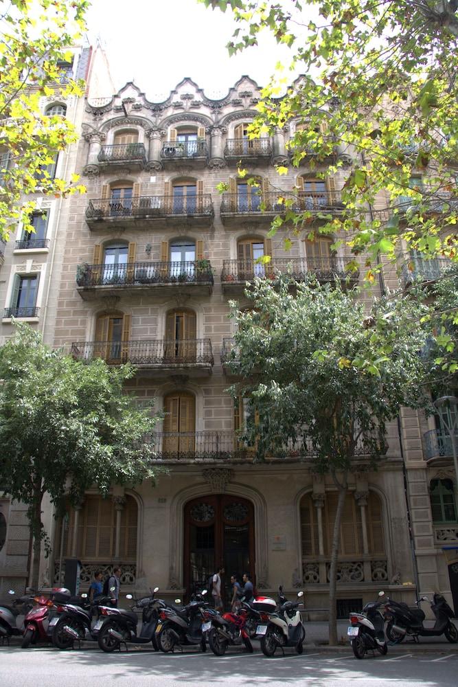Casa Barcelo Hostel