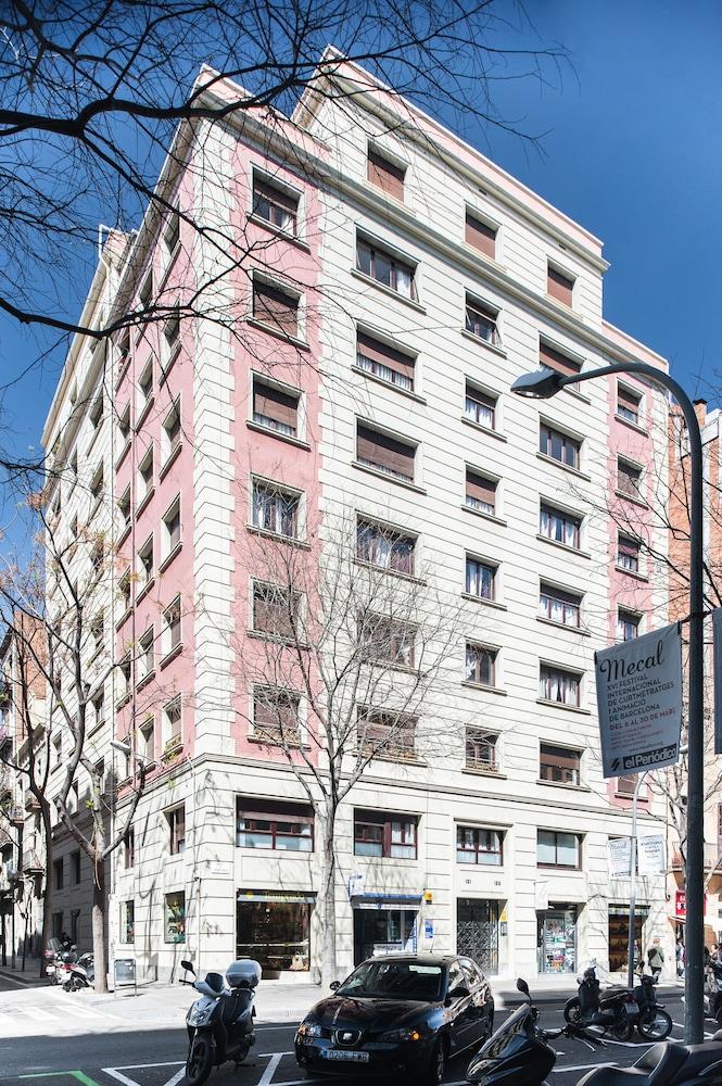 Mercedes Heritage Barcelona Apartments