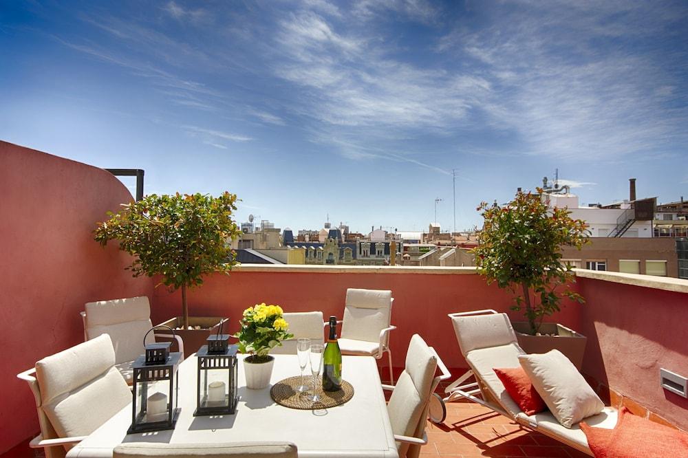 Mercedes Heritage Barcelona Apartments