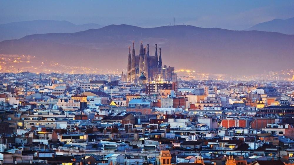 Hola Hostal Eixample