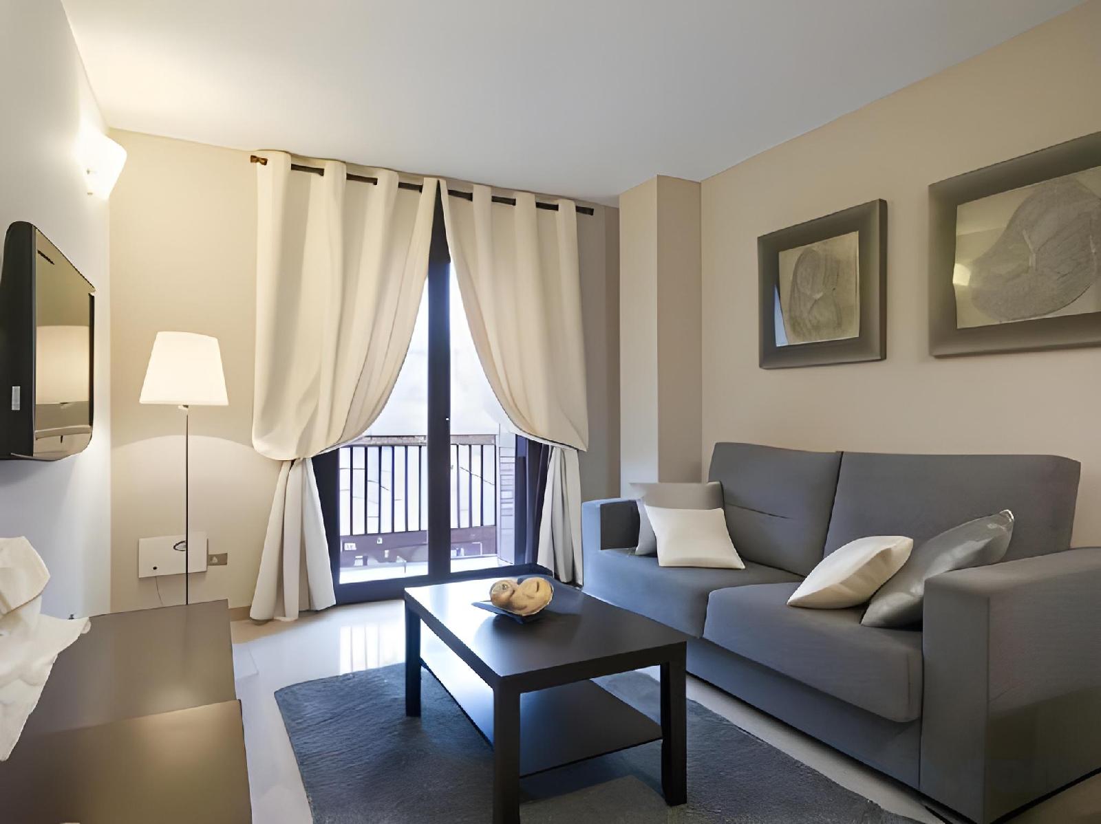 Apartments Ramblas 108