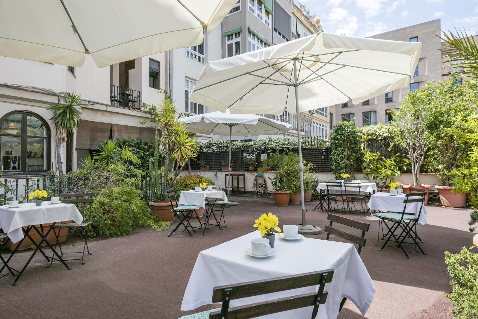 Mihlton Barcelona Boutique B&B