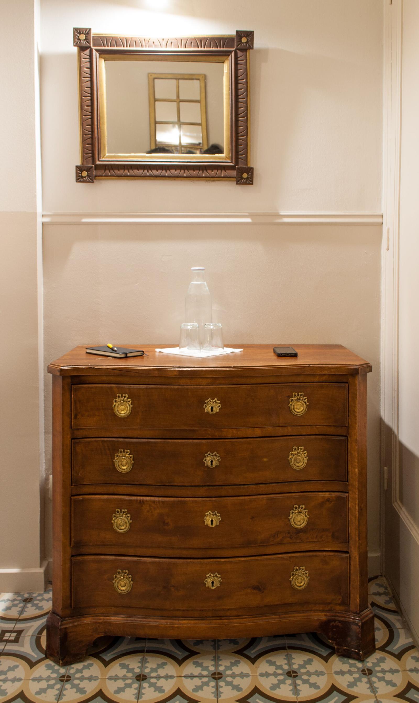 Mihlton Barcelona Boutique B&B