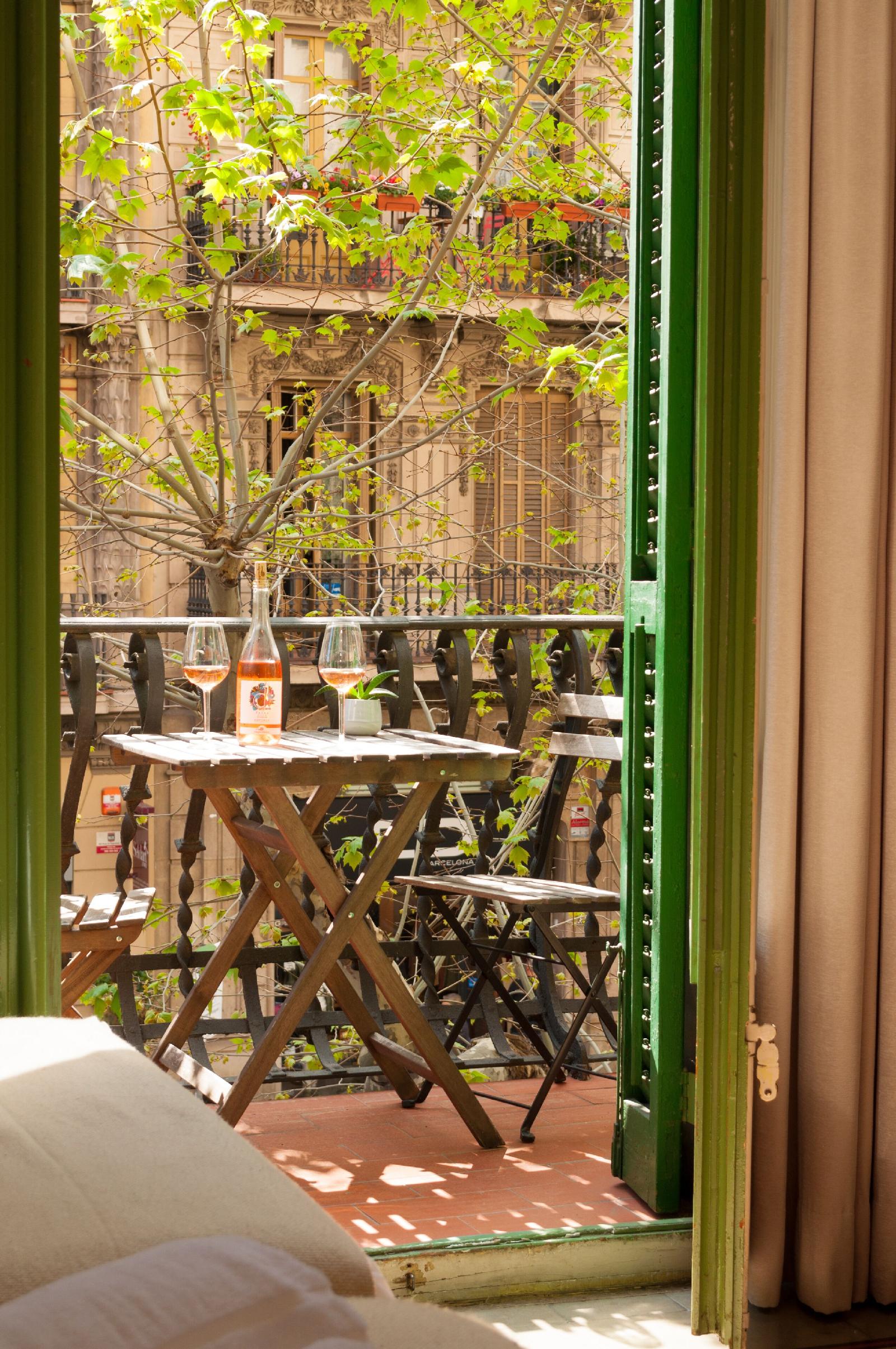 Mihlton Barcelona Boutique B&B