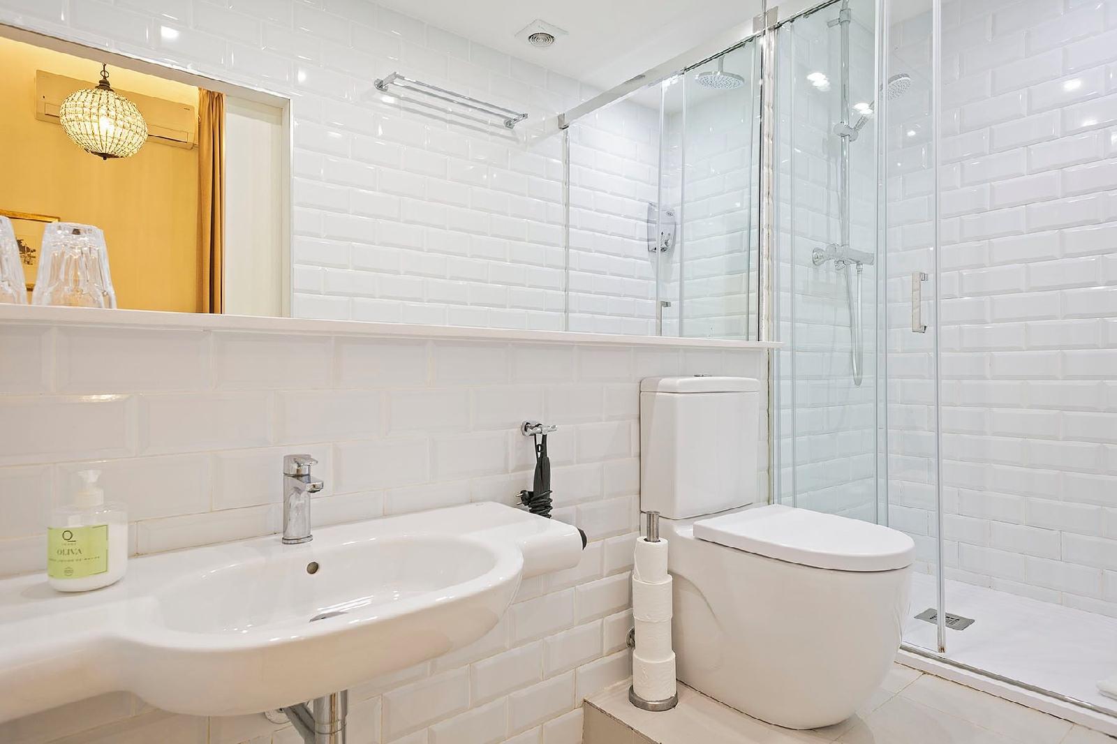 Mihlton Barcelona Boutique B&B