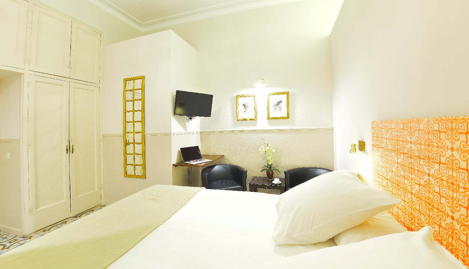 Mihlton Barcelona Boutique B&B