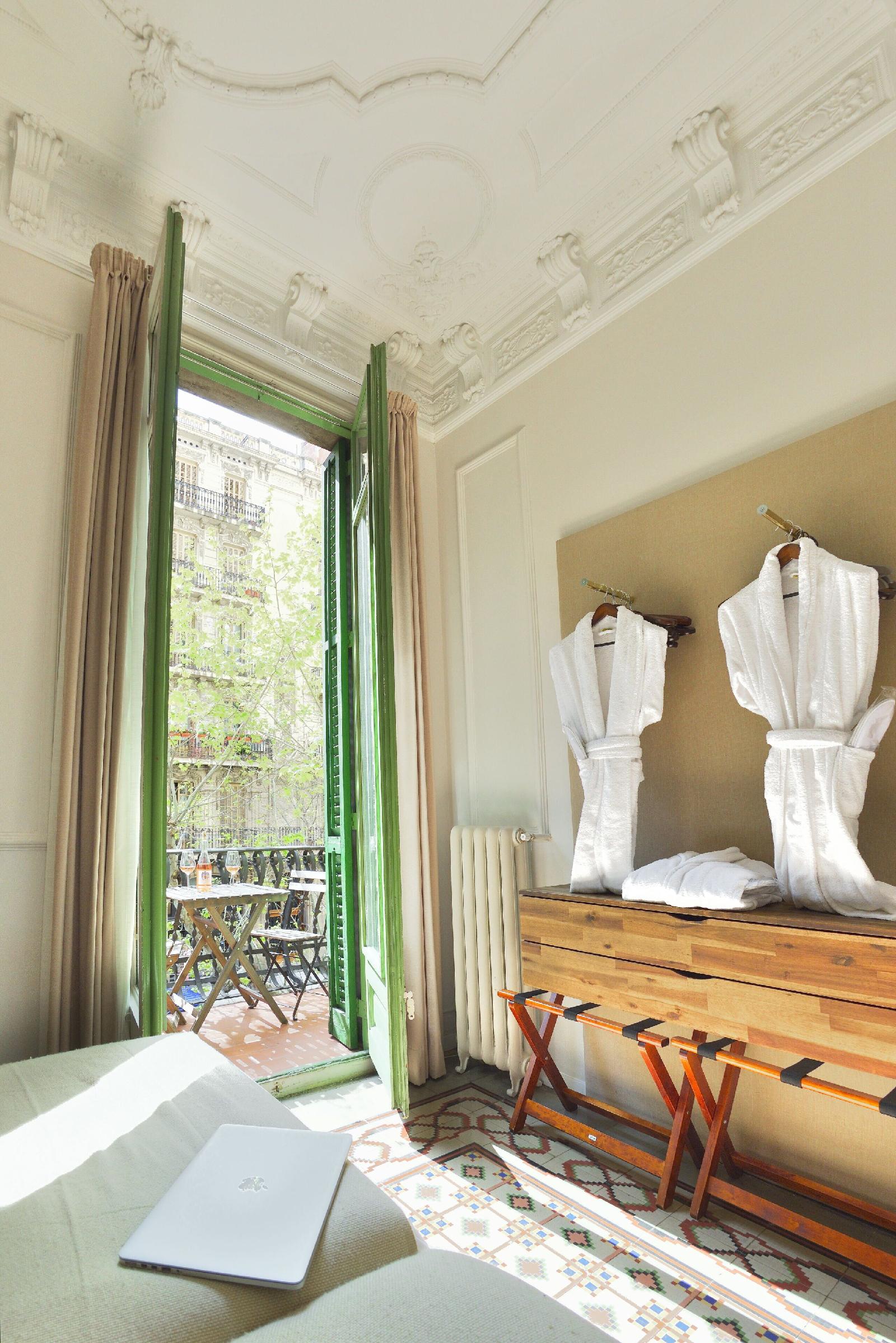 Mihlton Barcelona Boutique B&B