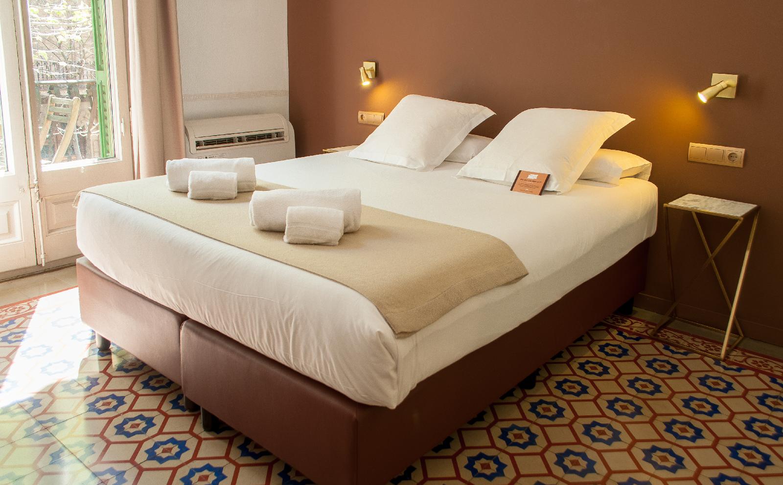 Mihlton Barcelona Boutique B&B