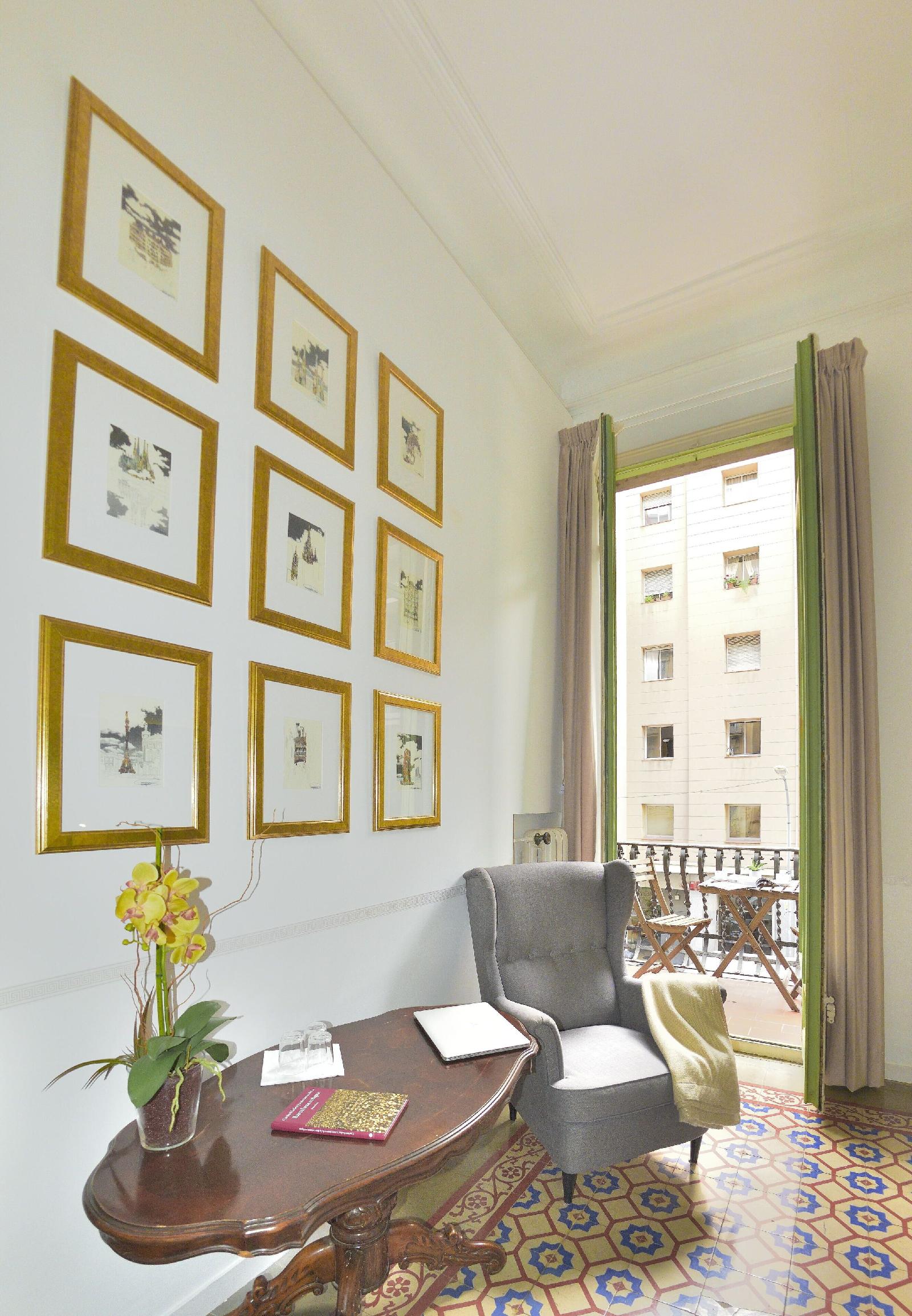 Mihlton Barcelona Boutique B&B