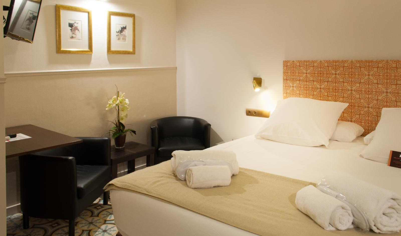 Mihlton Barcelona Boutique B&B