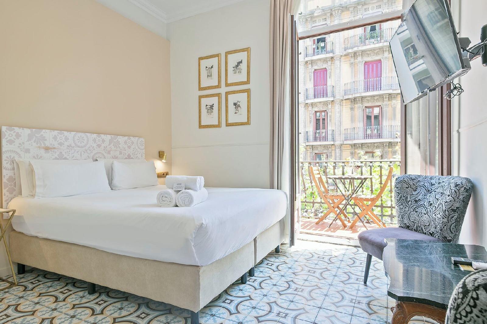 Mihlton Barcelona Boutique B&B