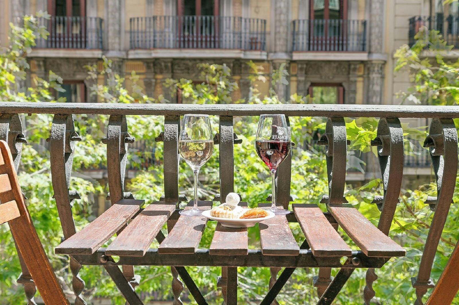 Mihlton Barcelona Boutique B&B