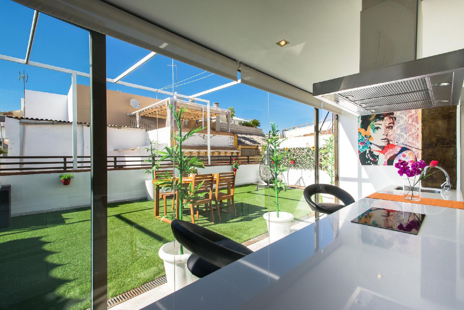 The Zentral Suites & Apartments