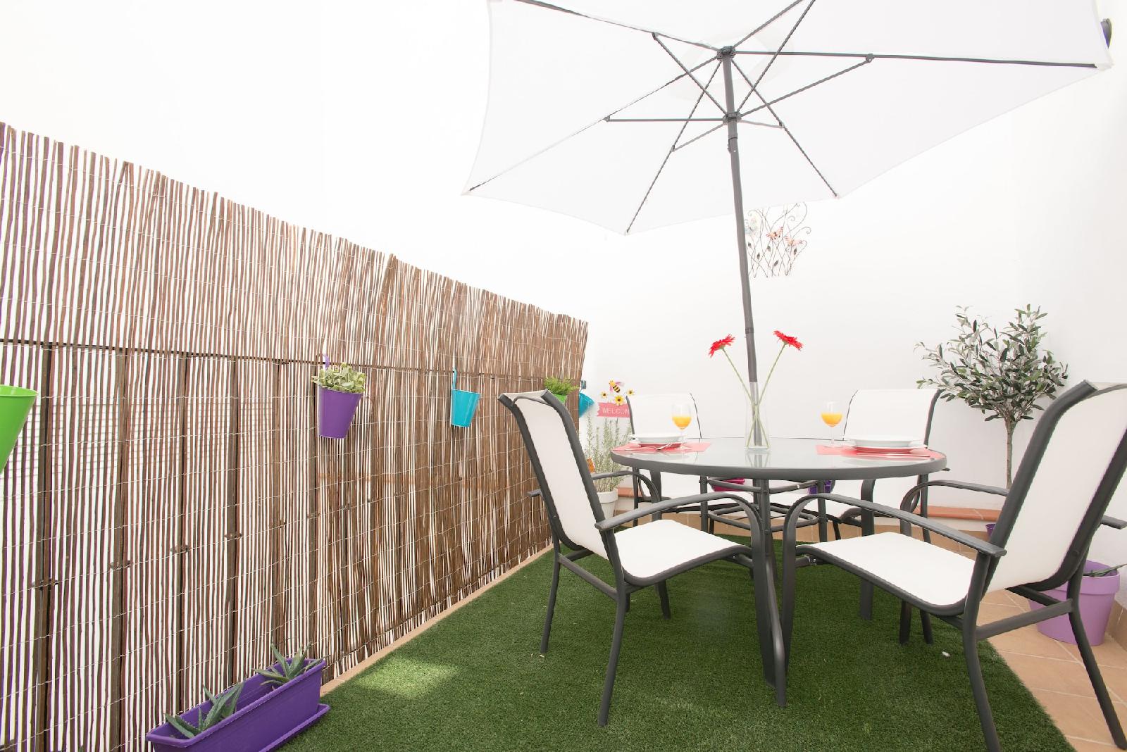 The Zentral Suites & Apartments