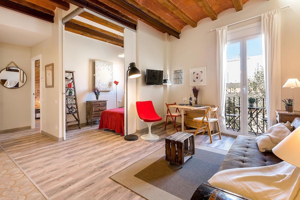 Urban District Apartments - Barcelona Smart Vintage
